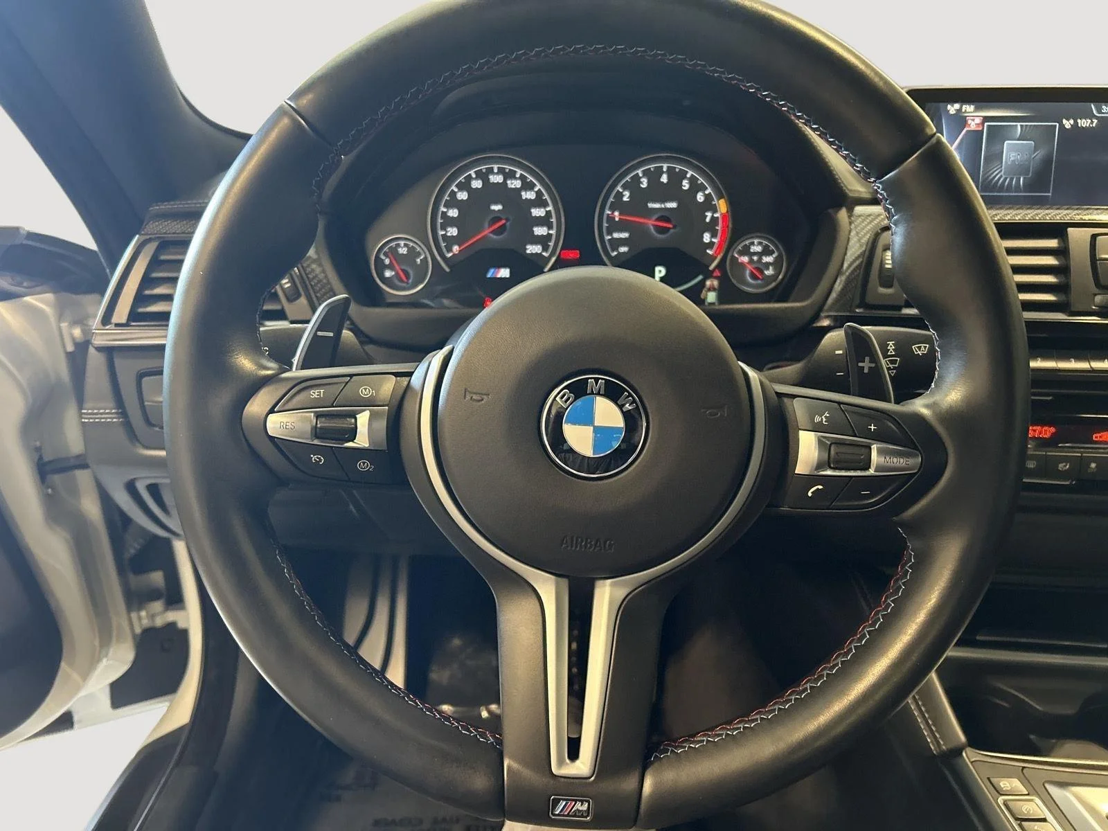 Used 2015 Moonstone Metallic BMW 2dr Cpe image 17