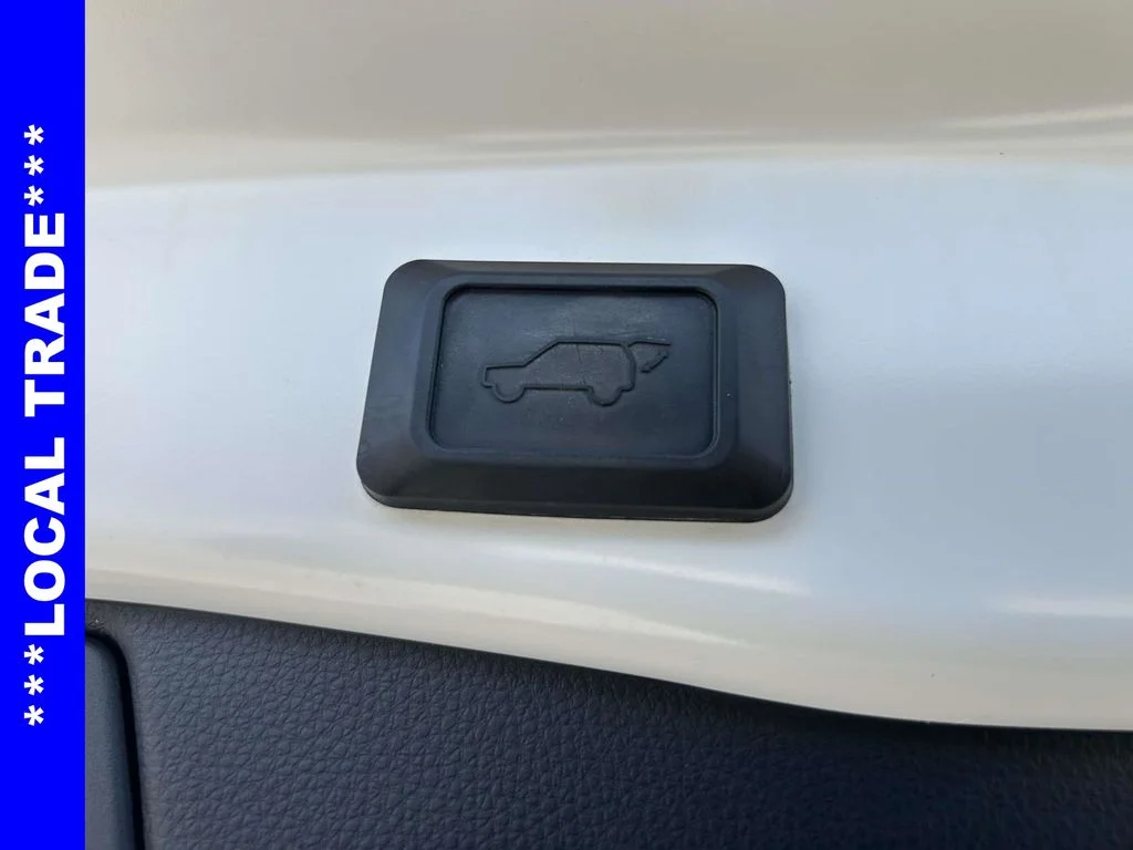 Used 2020 White Toyota XSE image 12
