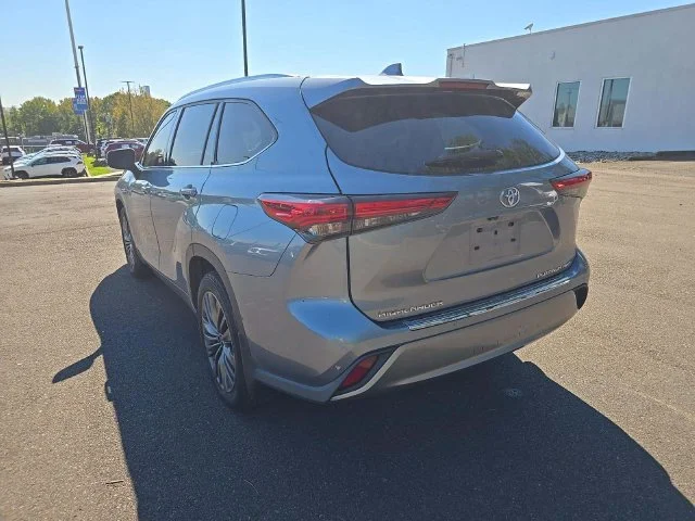 Used 2020 Blue Toyota Platinum image 2