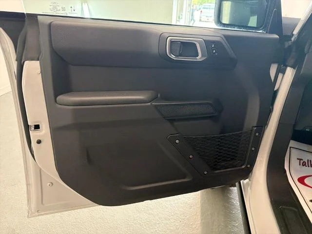New 2026 Avalanche Gray Ford Badlands® image 28