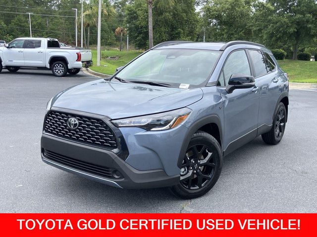 2025 Toyota Corolla Cross LE