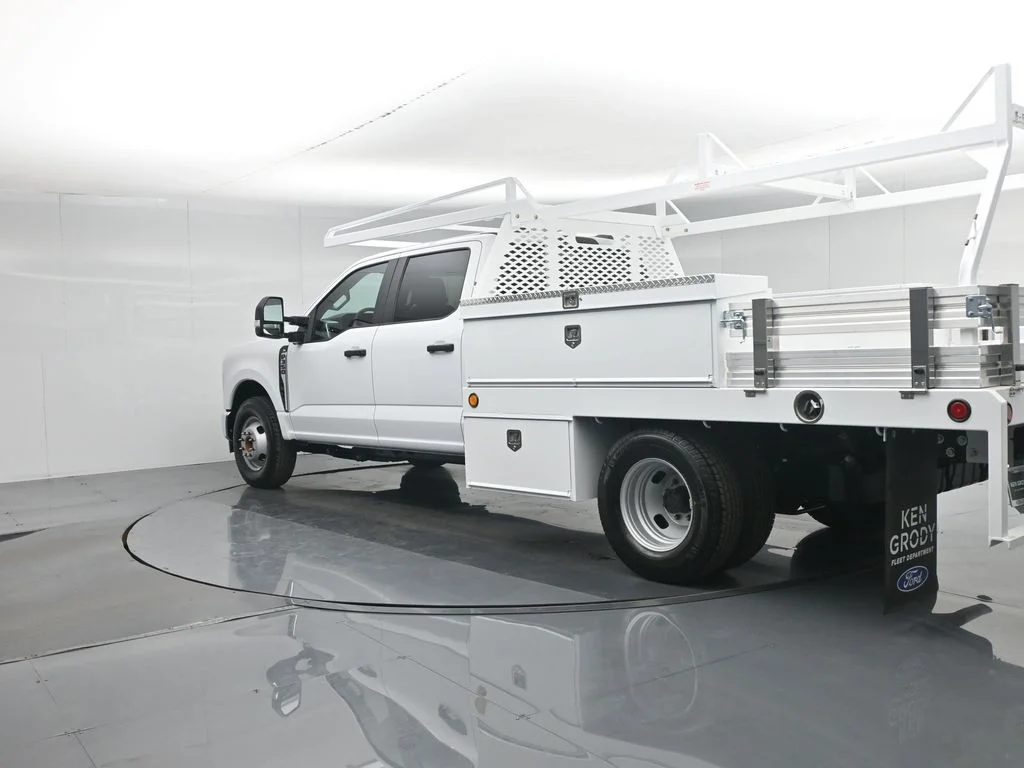New 2026 Oxford White Ford XL image 36
