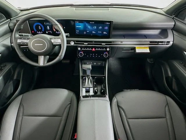 New 2026 Hyundai TUCSON XRT