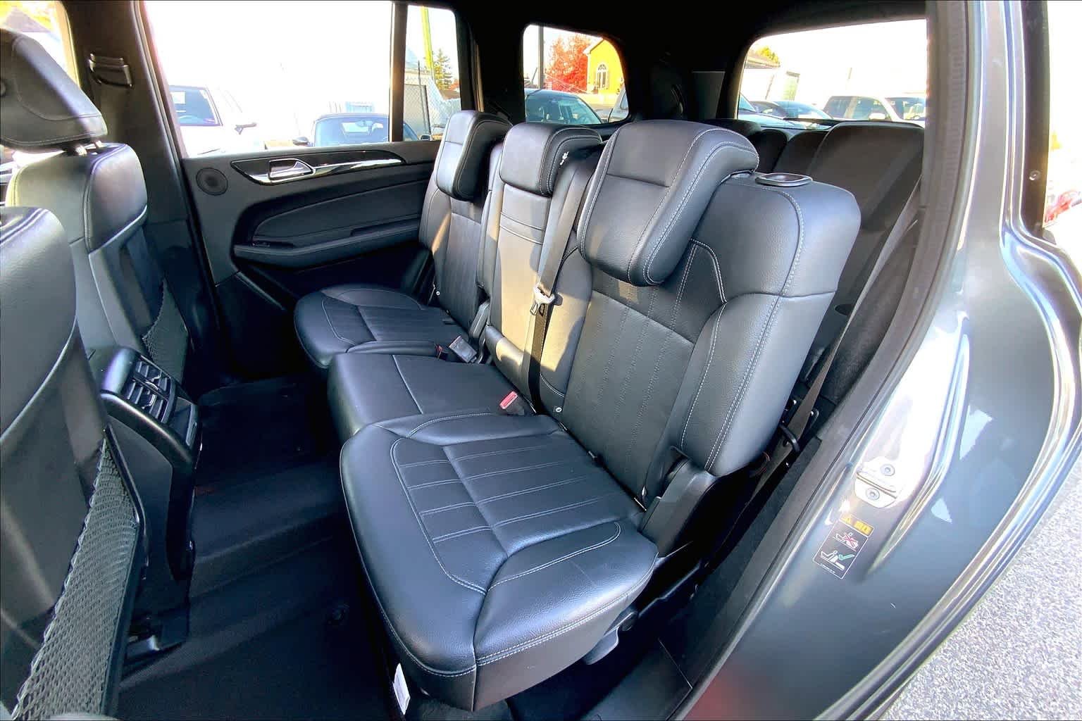Used 2017 Selenite Grey Mercedes-Benz GLS 450 image 21