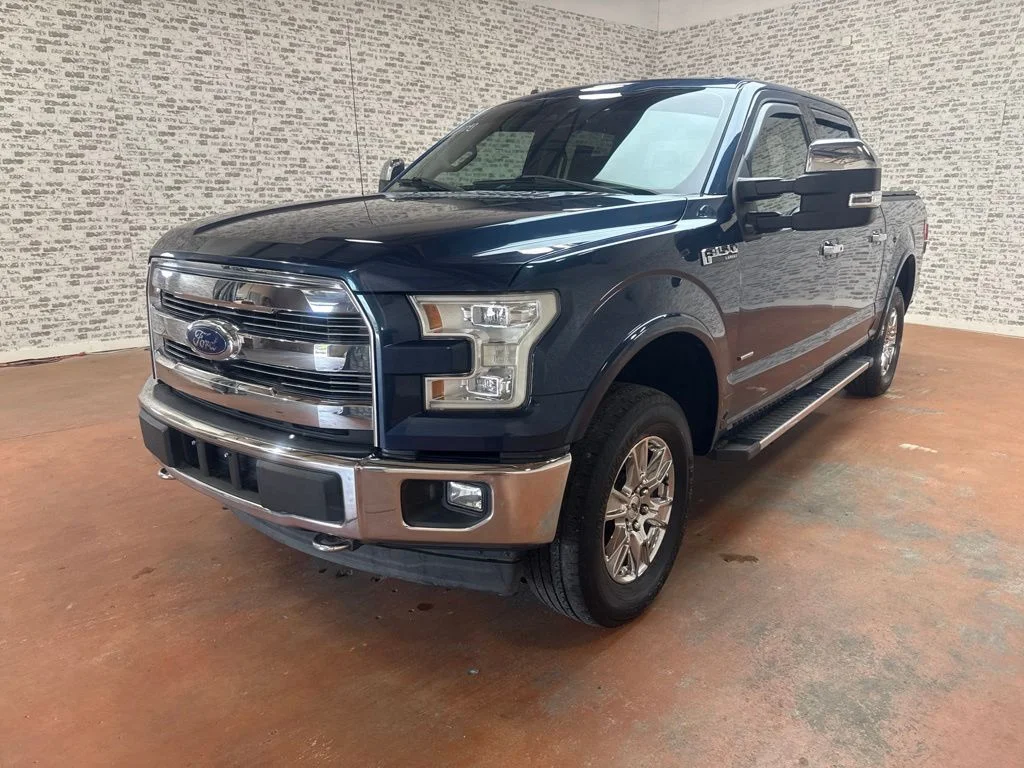 Used 2017 Blue Jeans Metallic Ford Lariat image 3