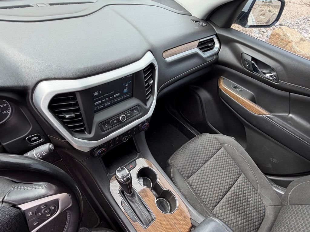 Used 2019 Silver GMC SLE-1 image 17