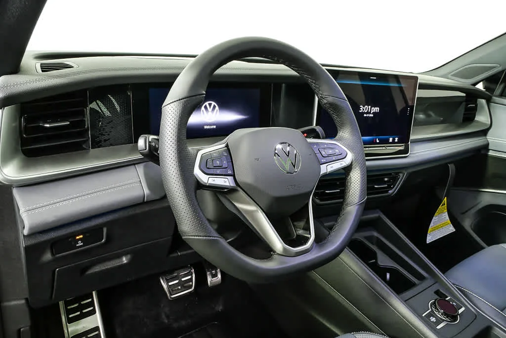 New 2026 Opal White Pearl Volkswagen SE R-Line Black image 4