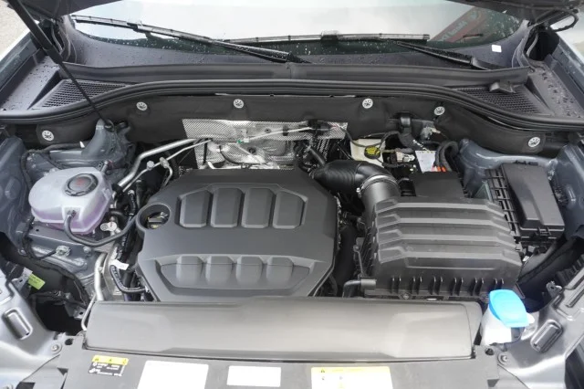 New 2026 Pure Gray Volkswagen 2.0T SE w/Technology image 36