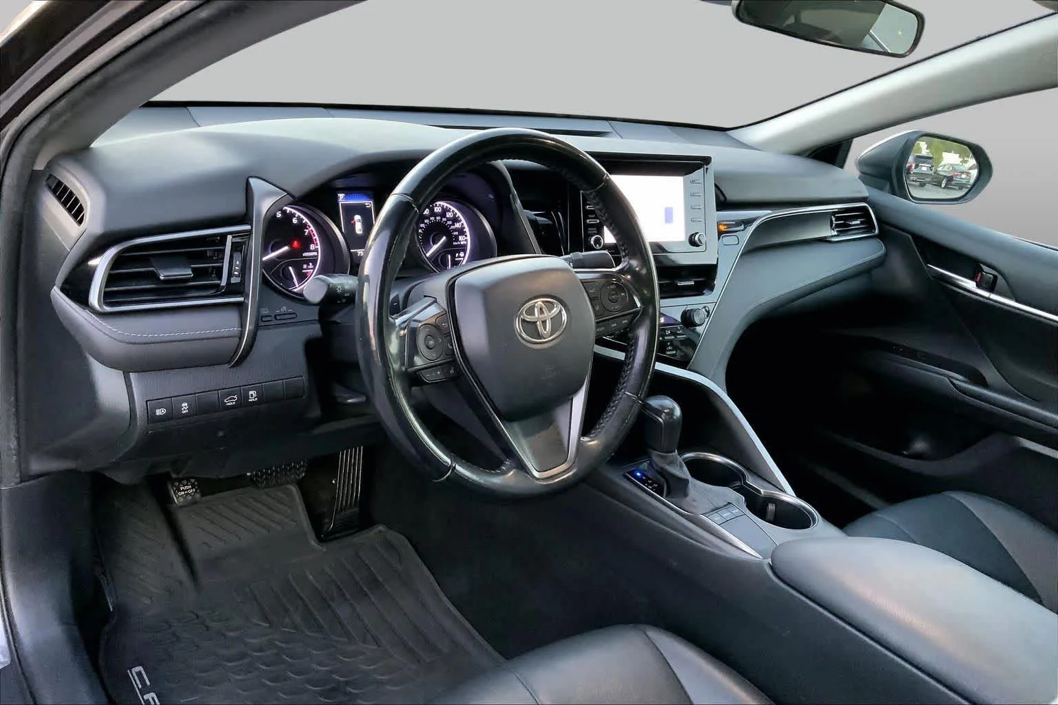 Certified Used 2022 Predawn Gray Mica Toyota SE image 15