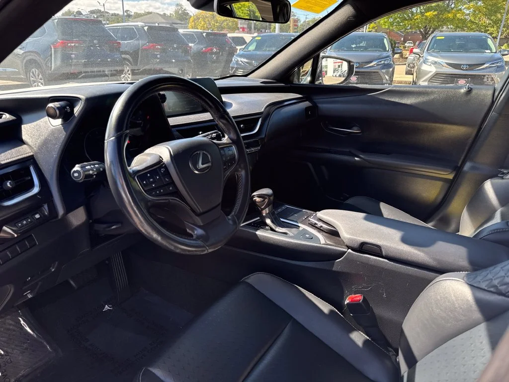 Used 2019 White Lexus 200 Base image 14
