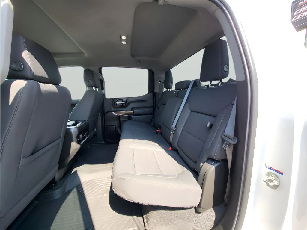 Used 2022 Summit White Chevrolet RST image 23