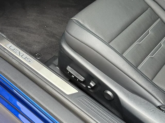 Used 2015 Blue Lexus 350 image 25