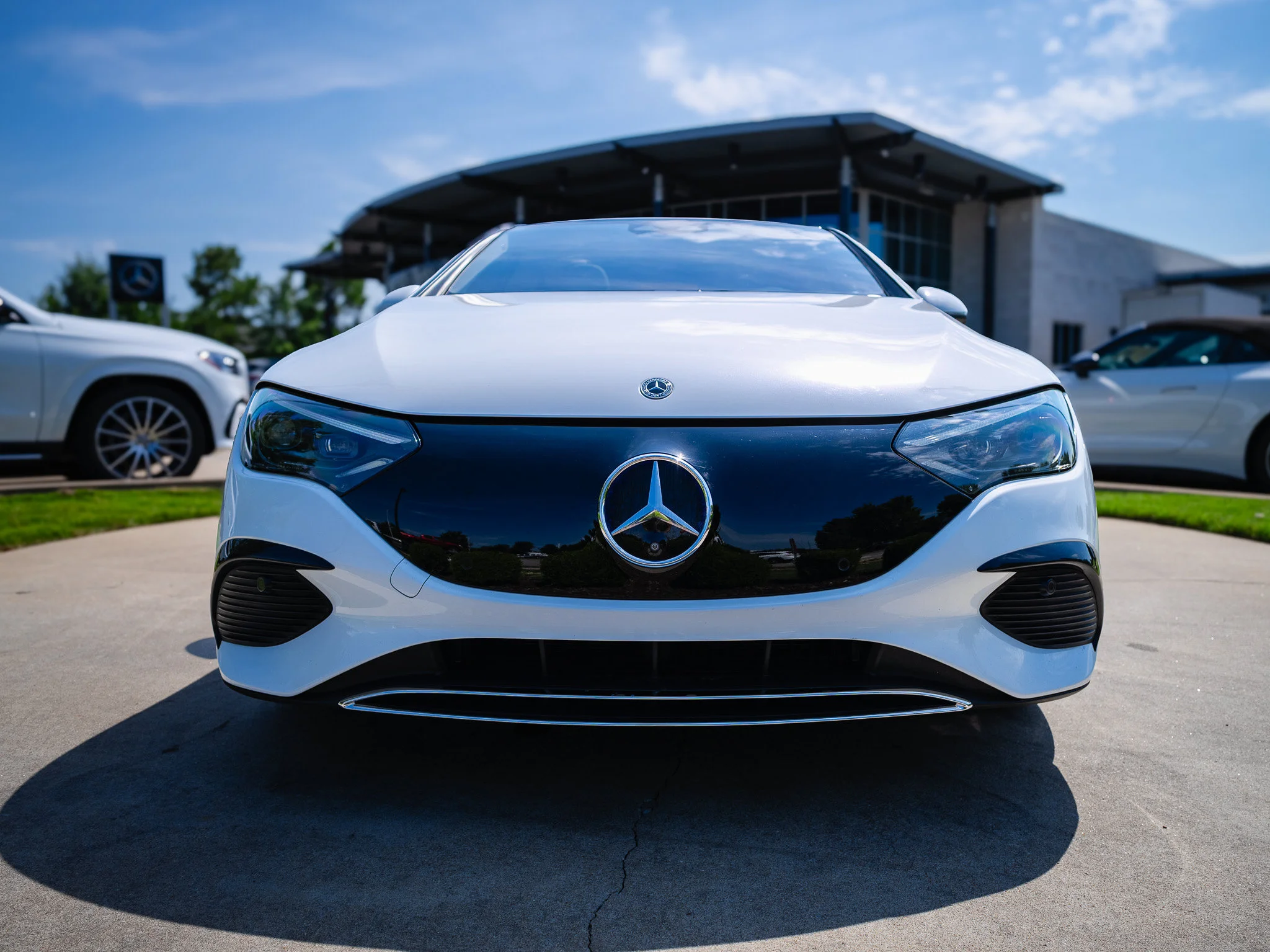 Certified Used 2023 MANUFAKTUR Moonlight White Metallic Mercedes-Benz 350 Sedan image 6
