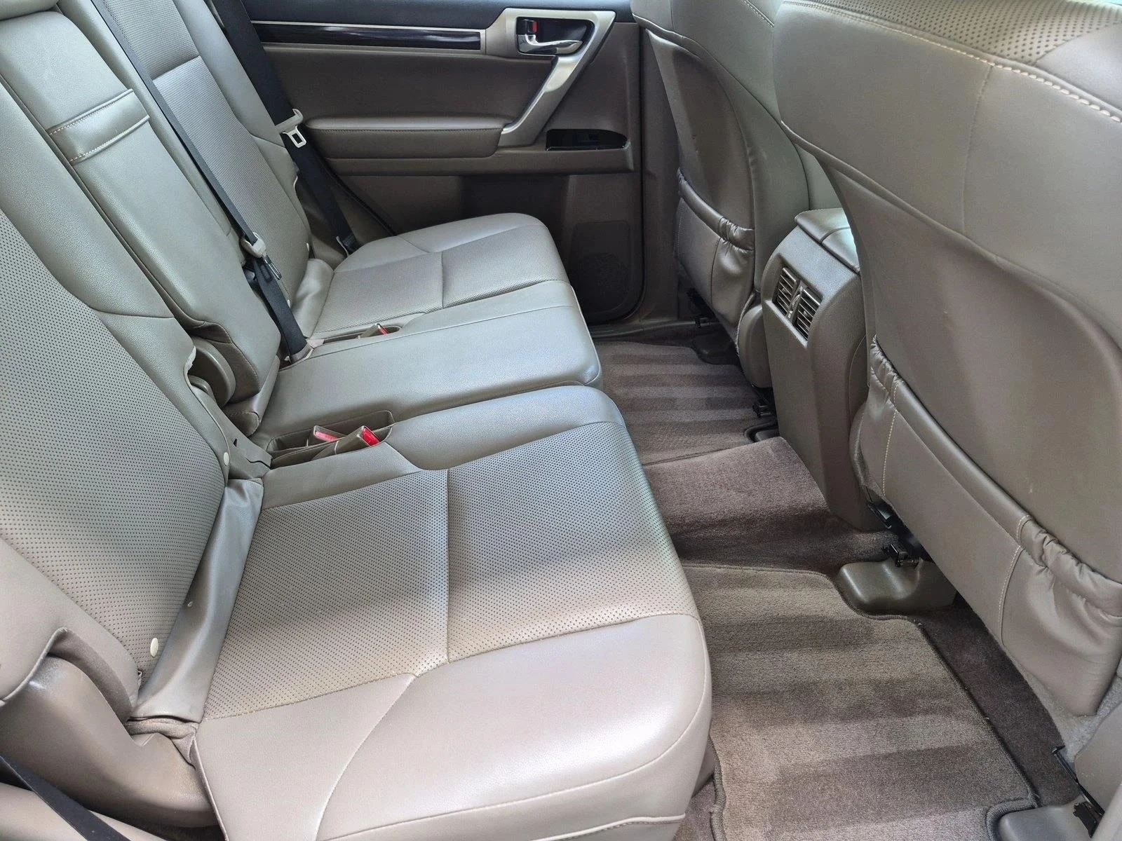 Used 2018 Silver Lining Metallic Lexus GX 460 image 21
