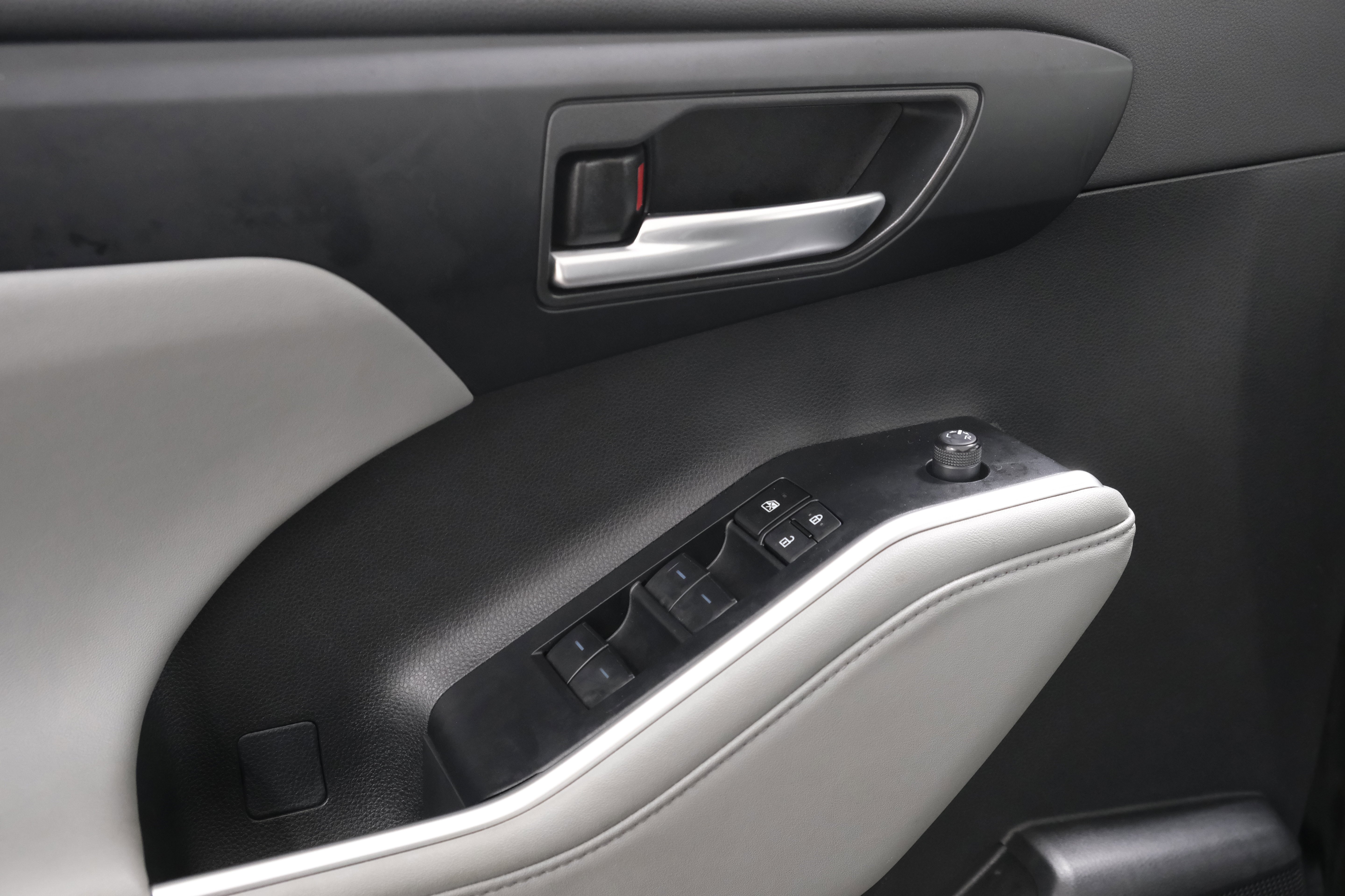 2024 Toyota Highlander XLE - Photo 25