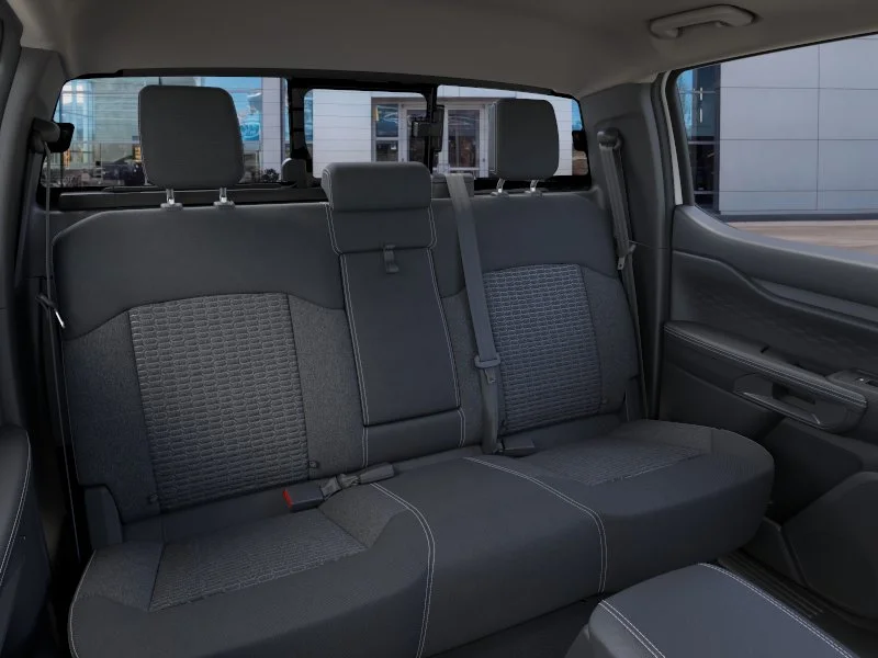 New 2025 Oxford White Ford XLT image 11