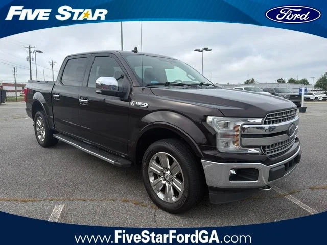 Used 2018 Red Ford Lariat image 1