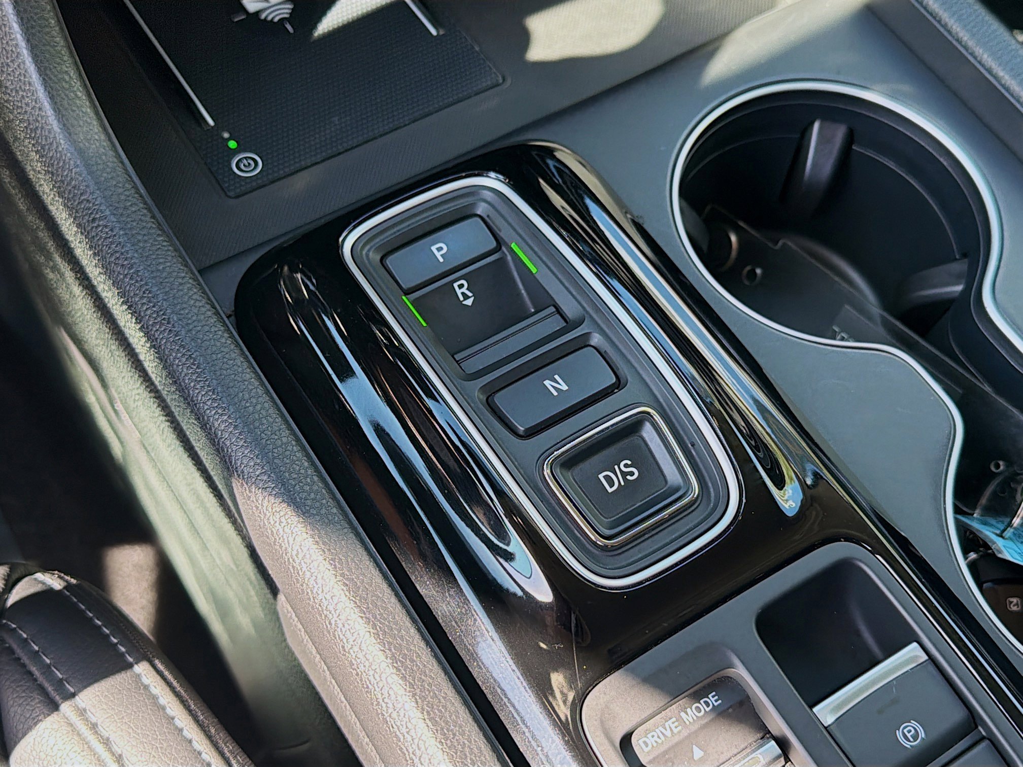 2025 Honda Pilot EX-L - Photo 15