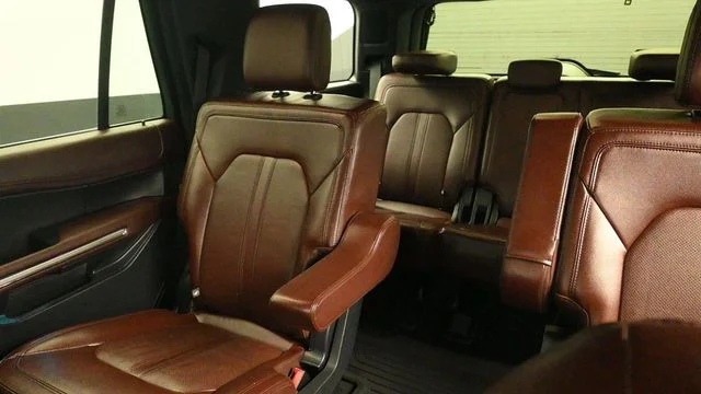 Used 2022 Gray Ford Limited image 22