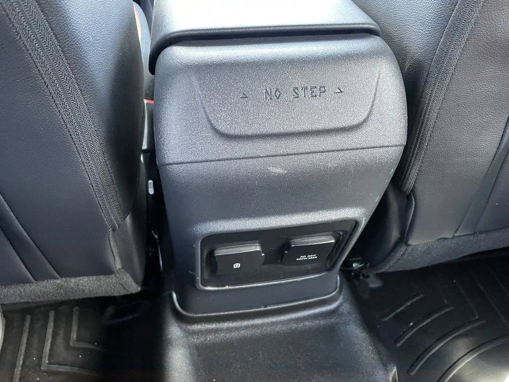 Used 2023 Velocity Blue Metallic Ford Outer Banks image 13