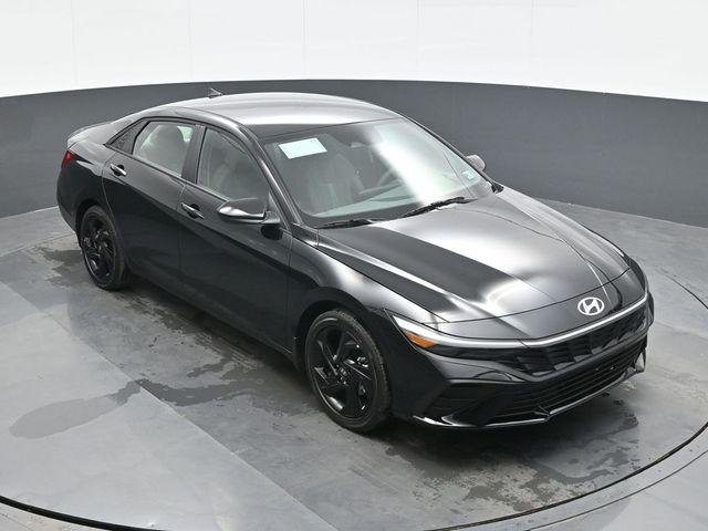 New 2026 Black Hyundai SEL Sport image 14