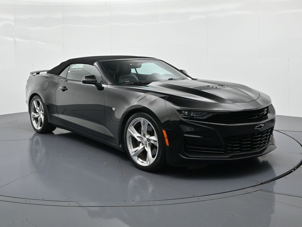 Used 2019 Black Chevrolet 2dr Conv SS w/2SS image 4