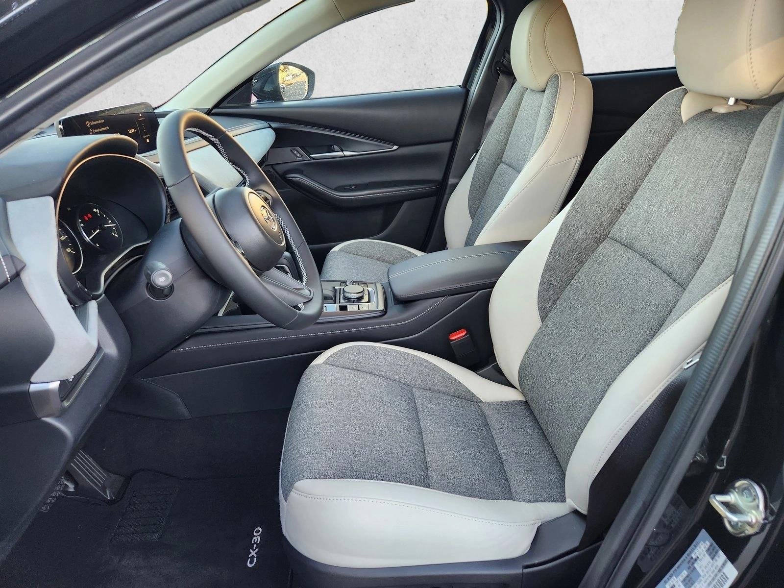 2026 Mazda CX-30 Aire Edition - Photo 10