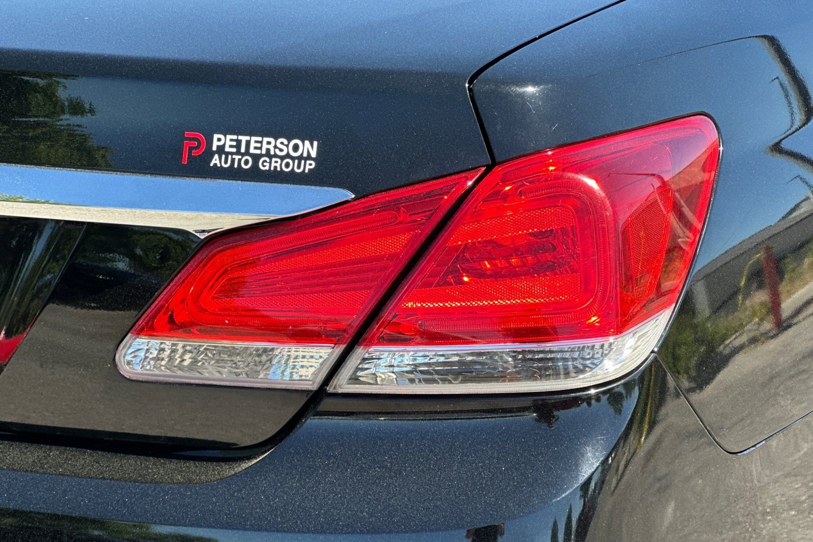 Used 2011 Black Toyota Base image 25
