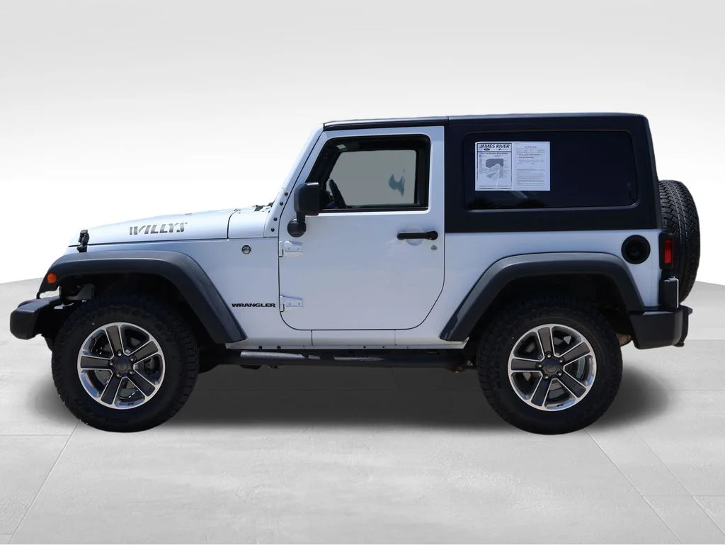 Used 2017 White Jeep Sport image 2