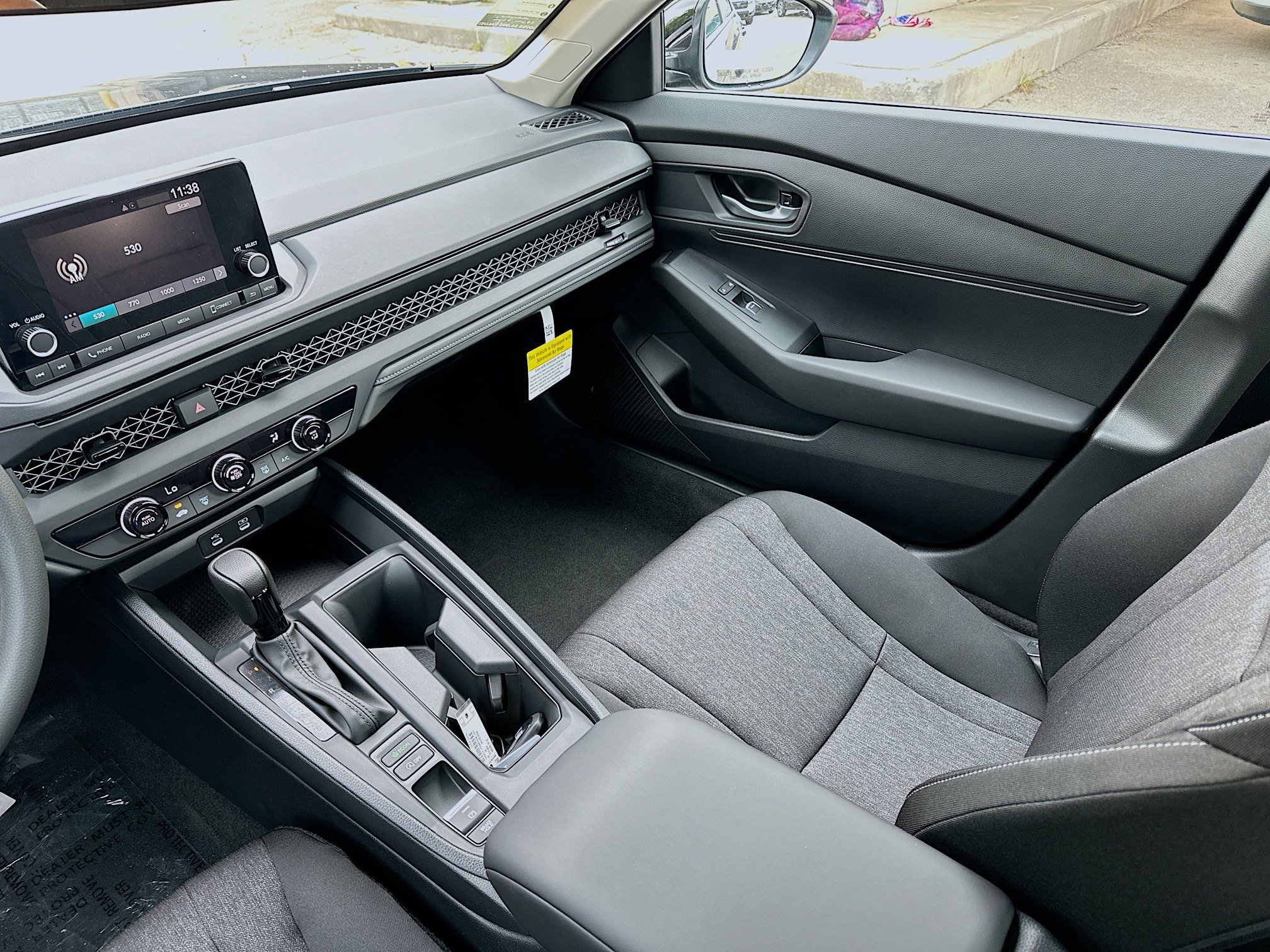 2025 Honda Accord LX - Photo 16
