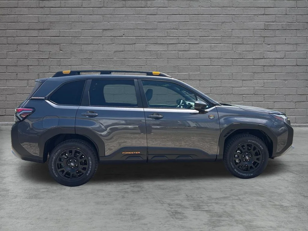 New 2026 MAGNETITE GRAY METALLIC Subaru Wilderness image 4