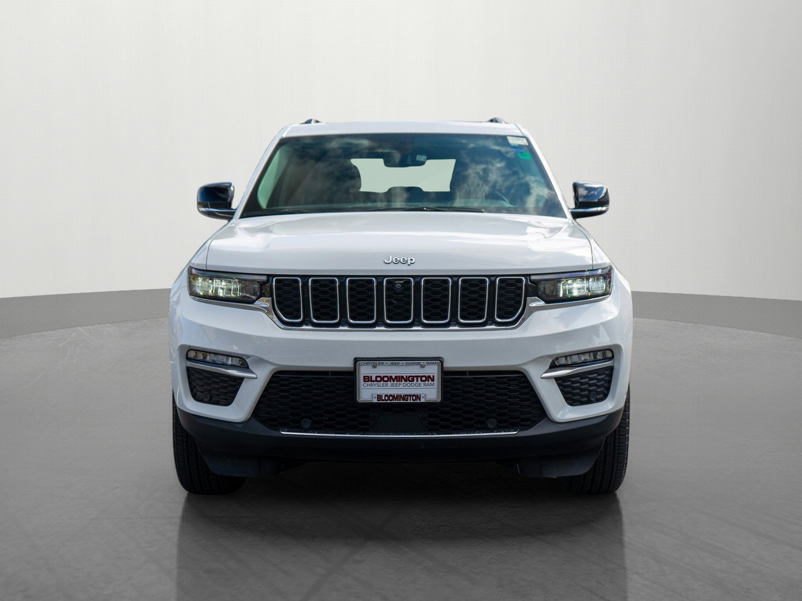 Used 2022 Jeep Grand Cherokee 4xe with VIN 1C4RJYB60N8721657 for sale in Minneapolis, MN