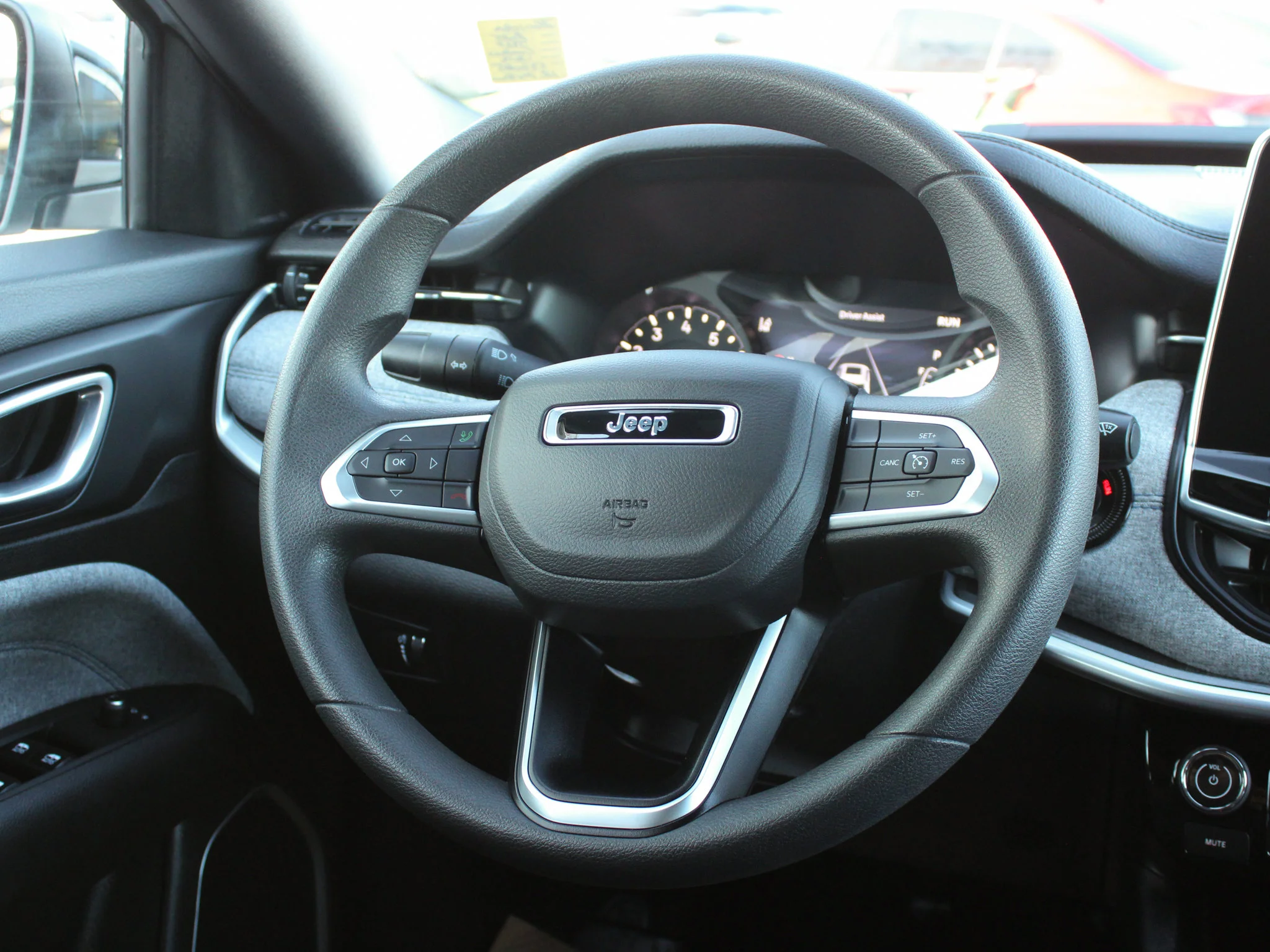 Certified Used 2025 White Jeep Sport * No Accidents | Heated Seats | Backup Camera | Forward Collision Warning image 6