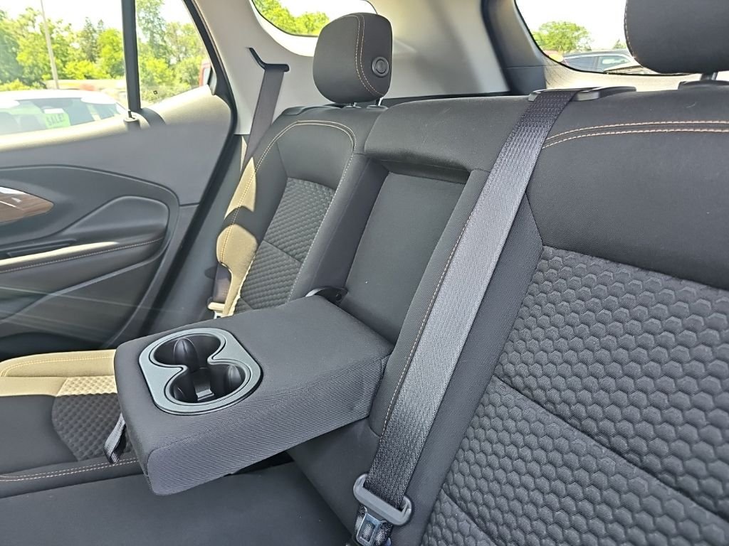 Used 2020 Gray GMC SLE image 28