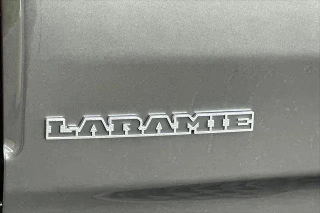 New 2026 Granite Crystal Metallic Clear-Coat Exterior Paint RAM LARAMIE image 26
