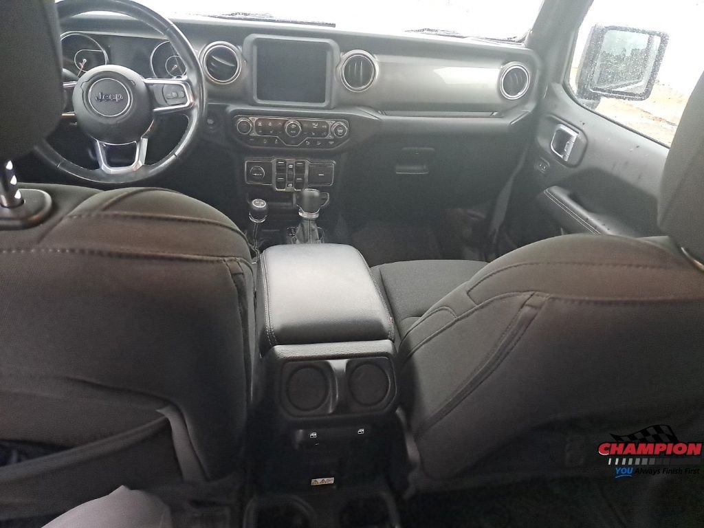Used 2020 Gray Jeep Unlimited Sahara image 29