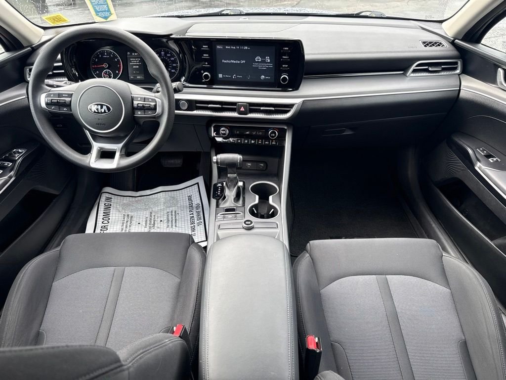 Used 2021 Silver Kia LXS image 19