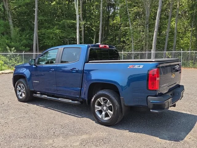 Used 2019 PACIFIC BLUE METALLIC Chevrolet 4WD Z71 image 7