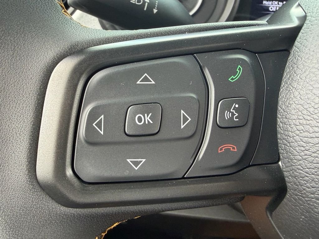 Used 2024 Black Jeep Sport S image 25