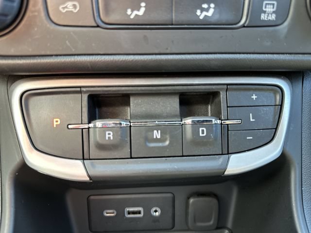 Certified Used 2023 Sterling Metallic GMC SLE image 23
