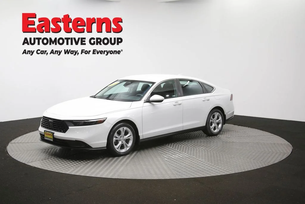 Used 2023 White Honda LX image 56