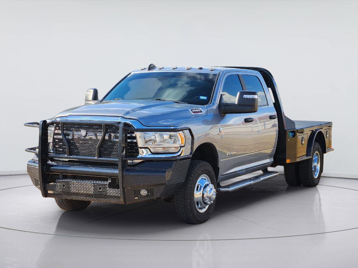 Used 2024 Billet Silver Metallic Clearcoat Ram Big Horn image 3