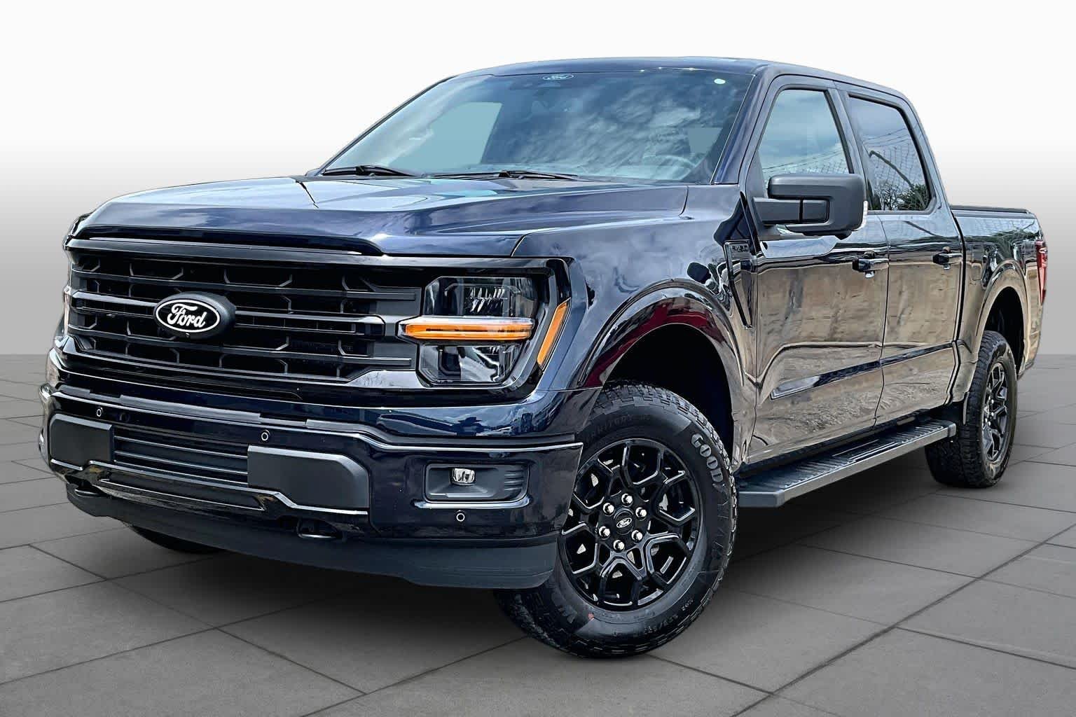 Used 2025 Antimatter Blue Metallic Ford XLT image 35
