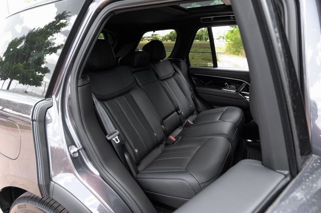 New 2026 Charente Grey Land Rover SE image 46
