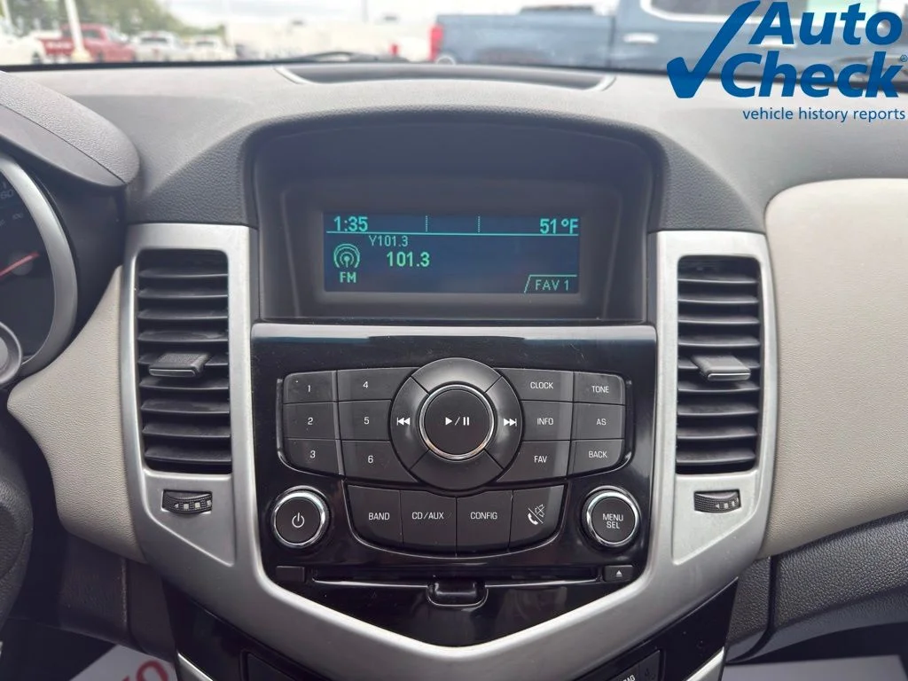 Used 2013 Blue Chevrolet LS image 14