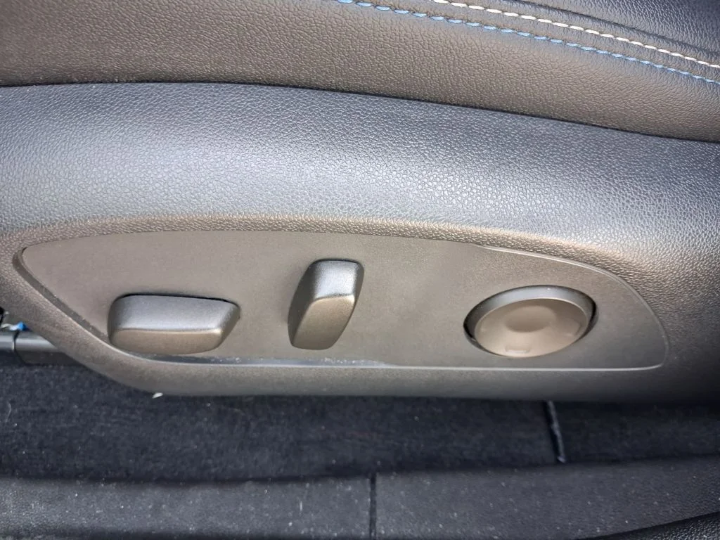 Used 2024 Red Chevrolet LT image 19