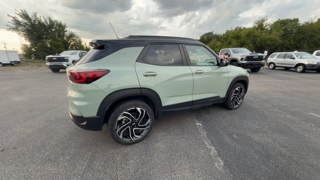 Used 2024 Cacti Green Chevrolet RS image 8