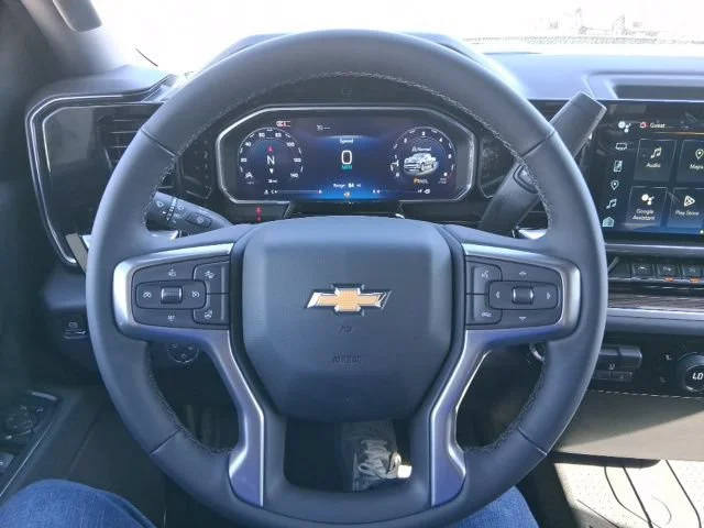 2026 Chevrolet Silverado 1500 LT - Photo 9