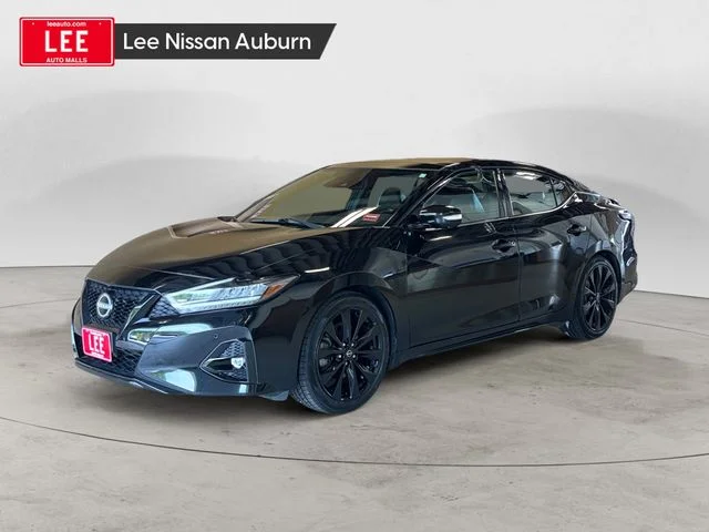 Used 2023 Black Nissan SR image 1