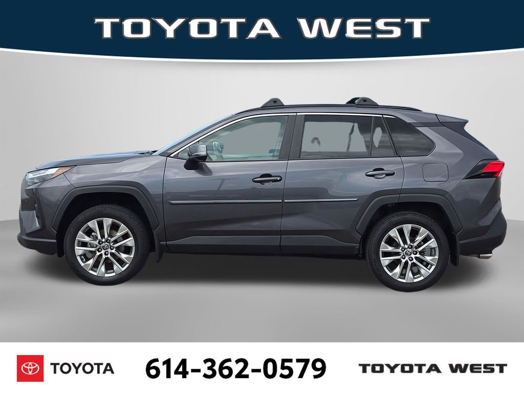 Used 2025 Gray Toyota XLE Premium image 10
